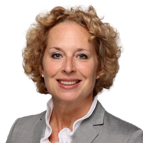 Julia_Dr._Schäfer_conprimo Beraterin