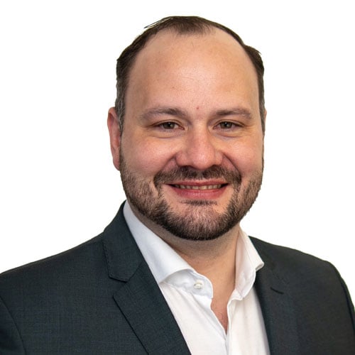 Poirtrait von Matthias Adler Geschäftsbereichsleiter Gesundheitswirtschaft - contec GmbH - Unternehmensberatung und Personalberatung der Gesundheitswirtschaft und Sozialwirtschaft