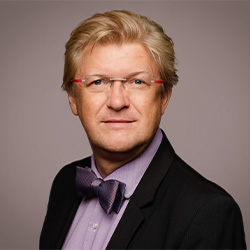 Portrait von Dr. Jan Schröder, Management- und Organisationsberater, der contec GmbH