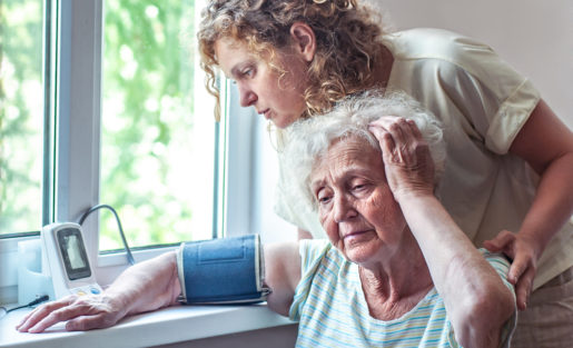 „Wir müssen das Pflegesystem ganz neu denken“ – Melanie Philip im Interview