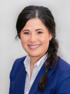 Porträtbild - Annemarie Fajardo, Autorin "Existenzrelevant"