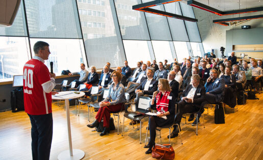 „HR in den Vorstand bringen“: Erstes Personalforum setzt wichtige Impulse